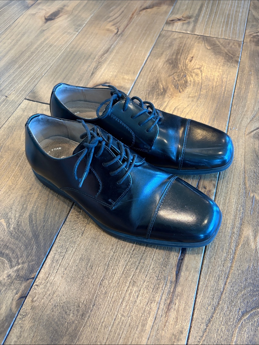 Florsheim Black Boys' Lace-Up Cap-Toe Dress Shoes
